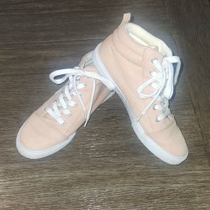 Cat&Jack Sz5 Sneakers